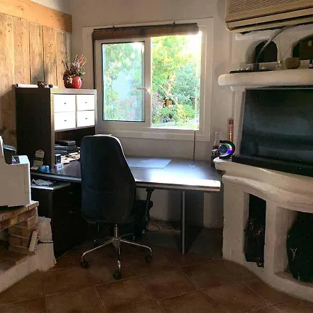 Beautiful House With Garden Countryside St Tropez סן טרופז